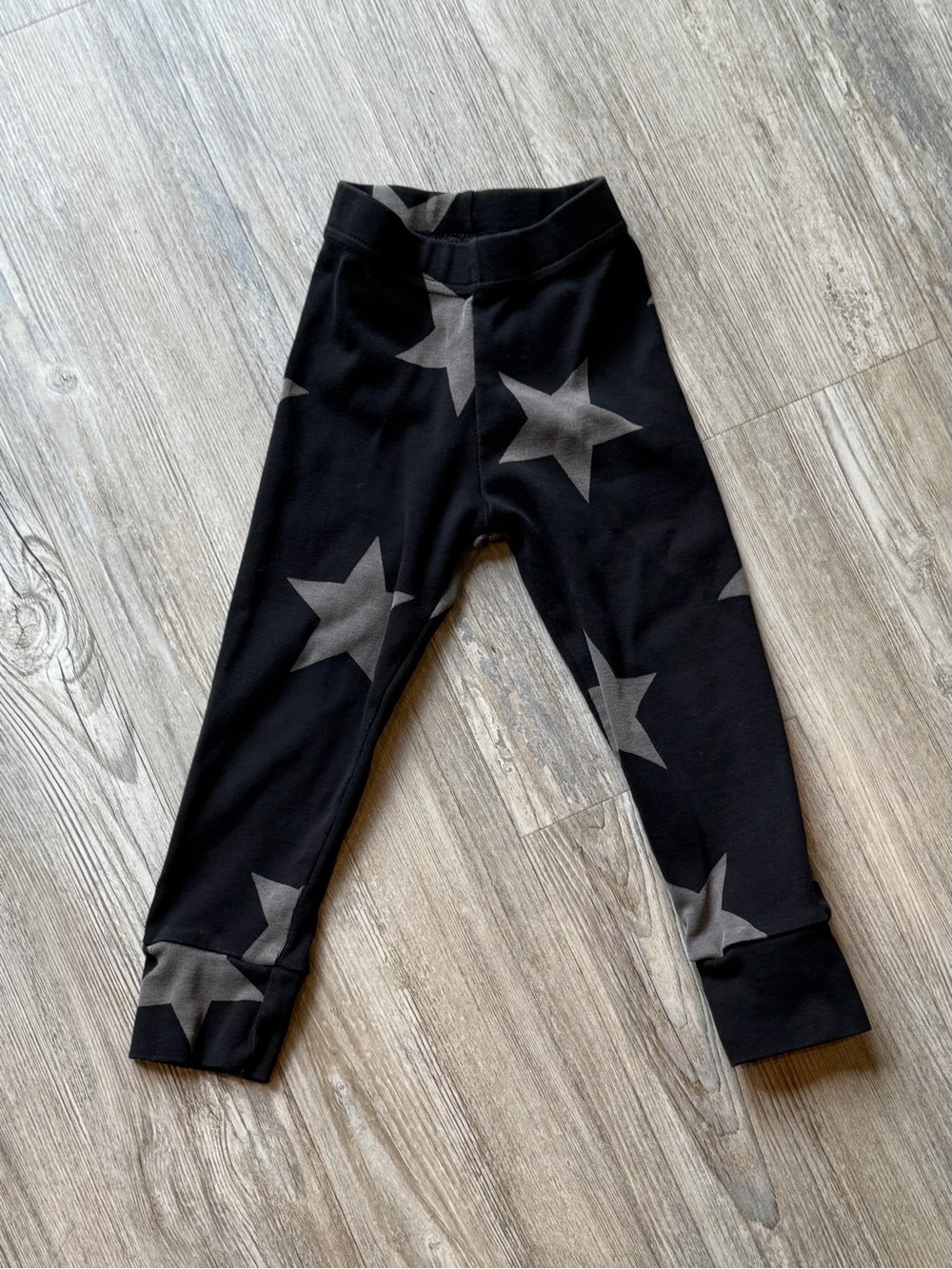 Nununu Black Star Print Leggings